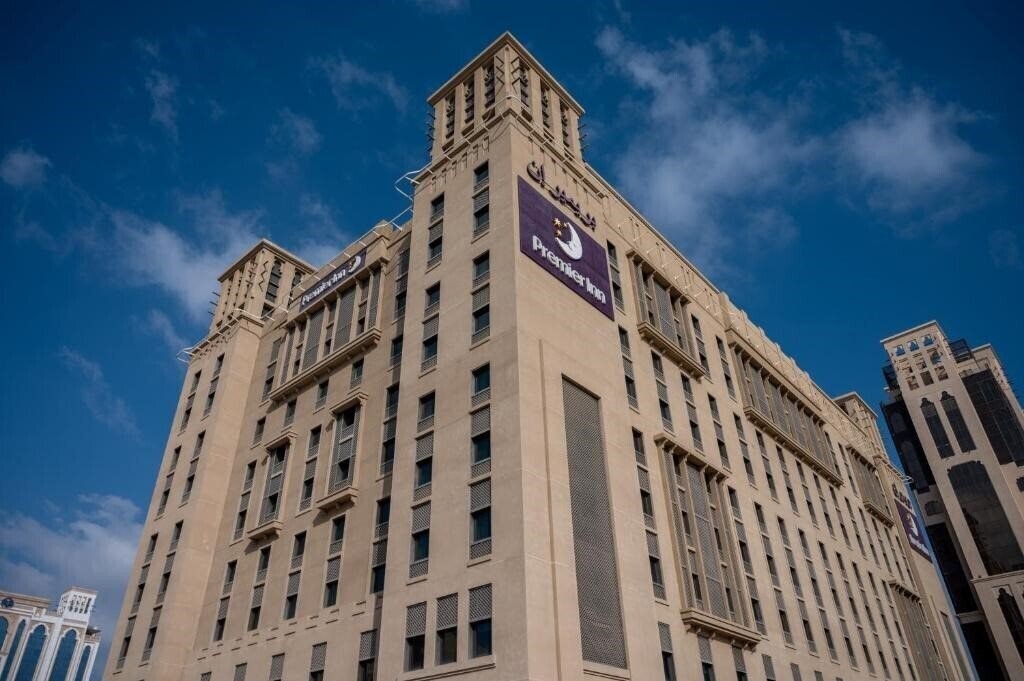 Вид Premier Inn Dubai Al Jaddaf 3*