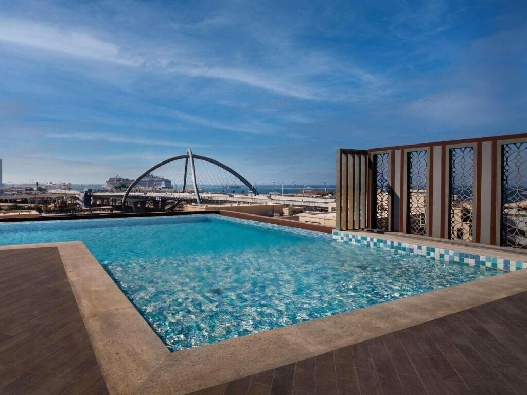 Картинка Ibis Styles Dubai Deira 3*