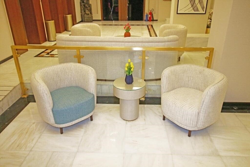 Вид The George Hotel By Saffron, Dubai Creek 3*