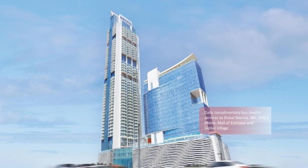 Вид Adagio Jumeirah Village Triangle 4*