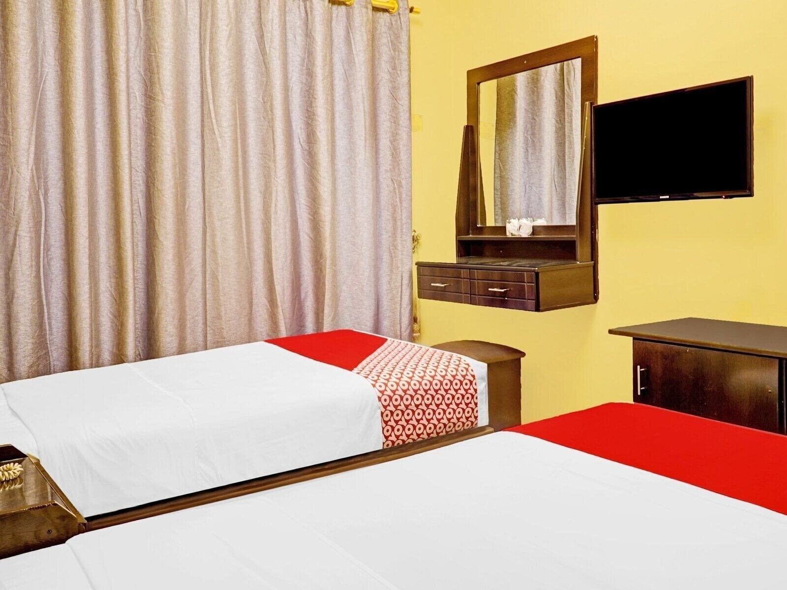 Картинка Oyo 800 Moon Creek Hotel 2*