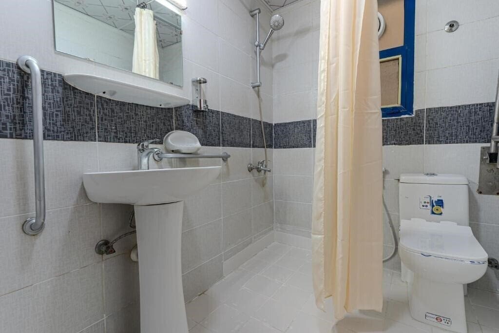 Вид City Relax Hotel 2*