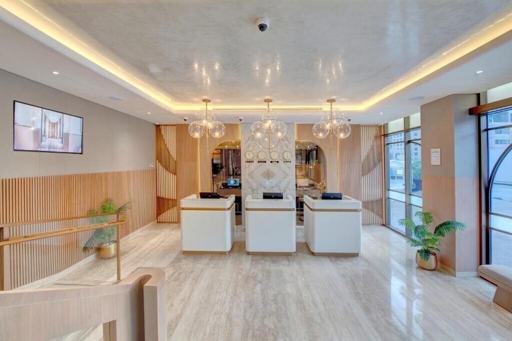 Вид Regency Luxury Suites (ex. Royal Regency Holiday Homes,Royal Regency Suite) 4*