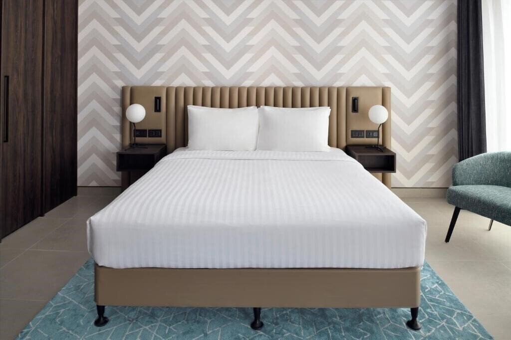 Панорама Courtyard by Marriott World Trade Centre Dubai 4*