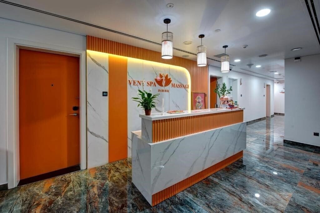 Территория Wescott Hotel 2*