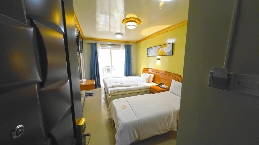 Территория Maaeen Hotel 2*