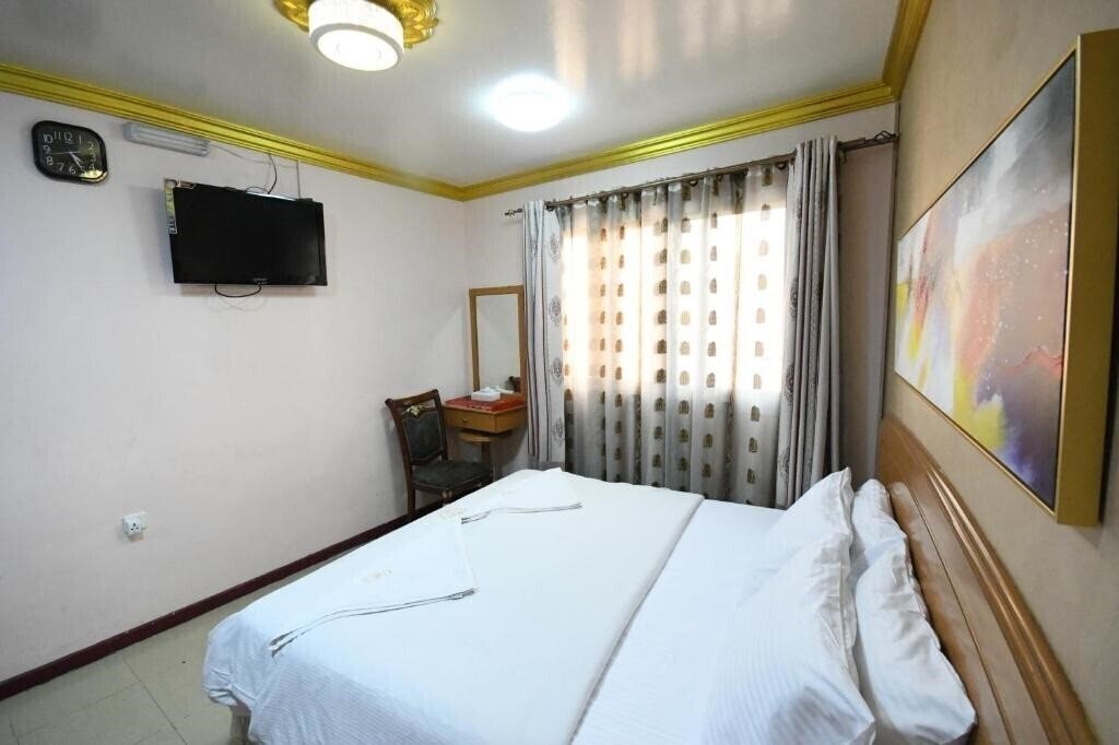 Панорама Maaeen Hotel 2*