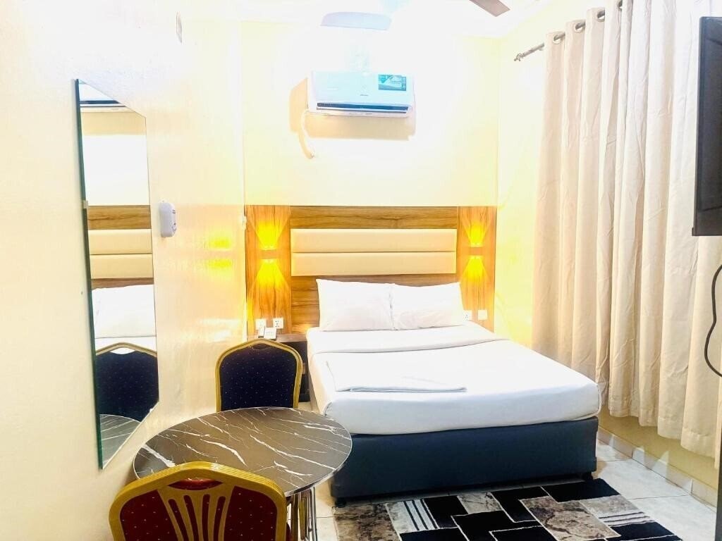 Готель Oyo 177 Al Ammari Hotel 2*