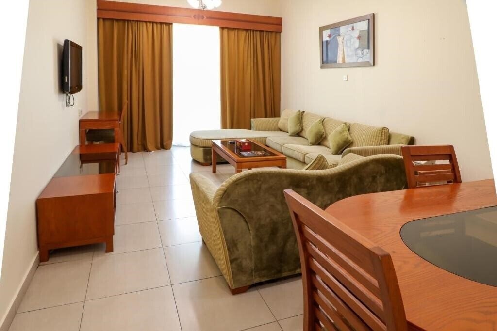 Территория West Zone Plaza Hotel Apartments апартаменты