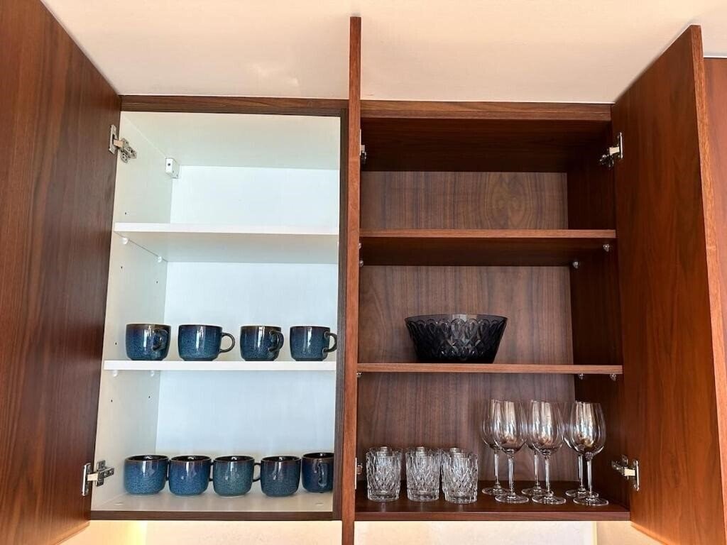 Панорама 1BR with Canal View In Jumeirah 4*