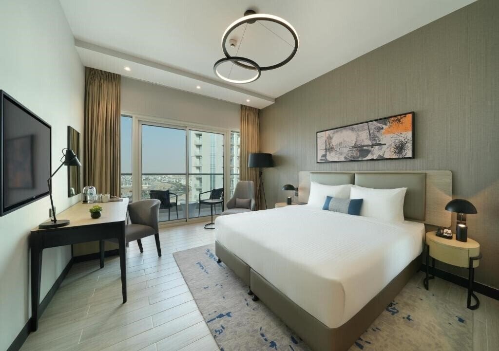 Апартаменты Damac Hills 2 Hotel Edge By Rotana 3*