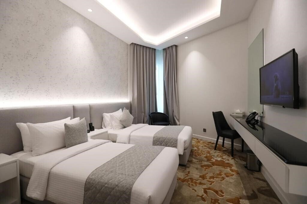 Панорама eStay Inn Hotel 3*