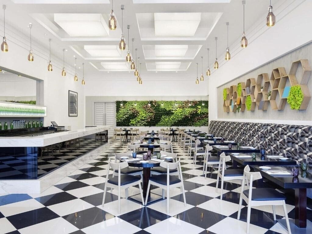 Територія Ibis Deira Creekside Dubai (ex. Ibis Deira City Centre) 3*