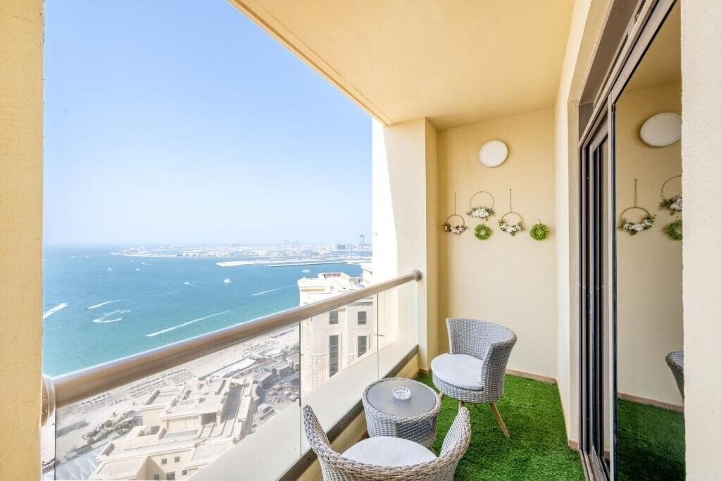 Панорама Yanjoon Holiday Homes Park Tower 1*