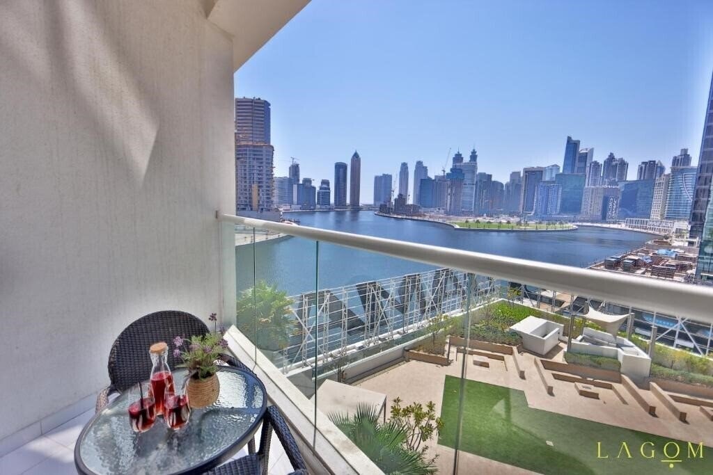 Апартаменты Lagom Damac Maison Winds Of The Canal апартаменты