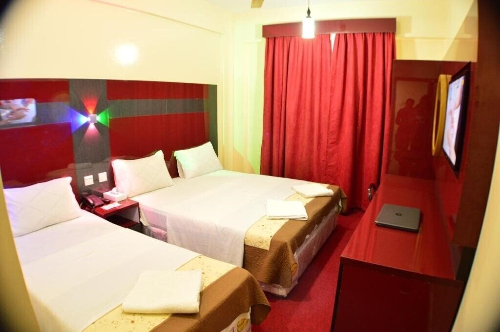 Вид Tehran Hotel 1*