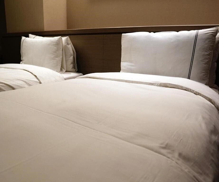 Панорама Raf Hotel & Suites 4*