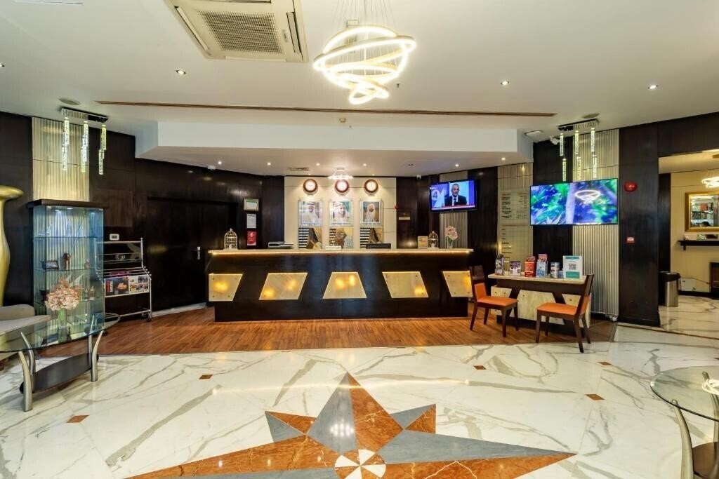Панорама City Palace Hotel 3*