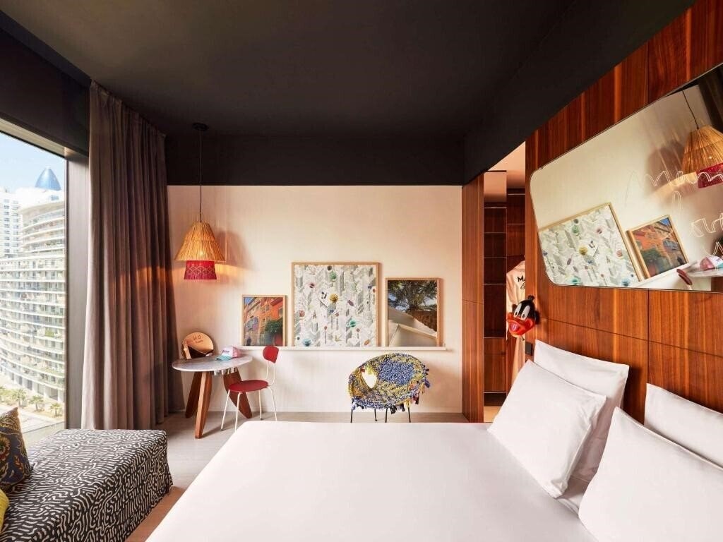 Апартаменты Mama Shelter Residences 4*