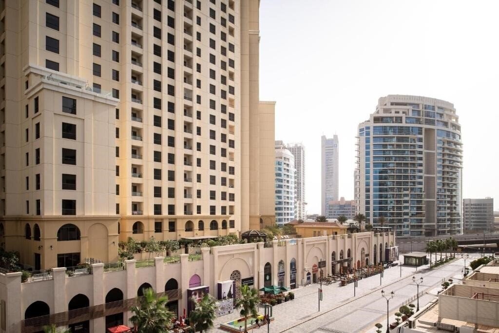 Апартаменты Sheraton Jumeirah Beach Resort 5*