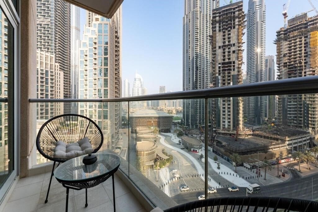 Апартаменты The Lofts West, Downtown Dubai - Mint Stay 5*