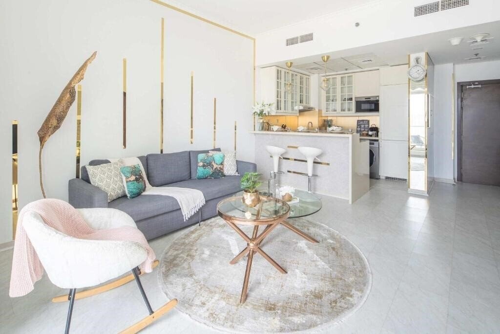 Апартаменты Botanica Tower 4*