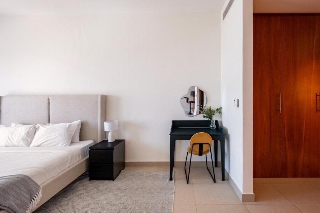 Апартаменты Central Park Towers 4*