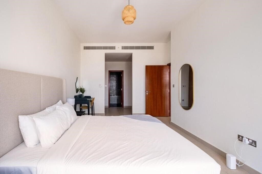 Панорама Central Park Towers 4*