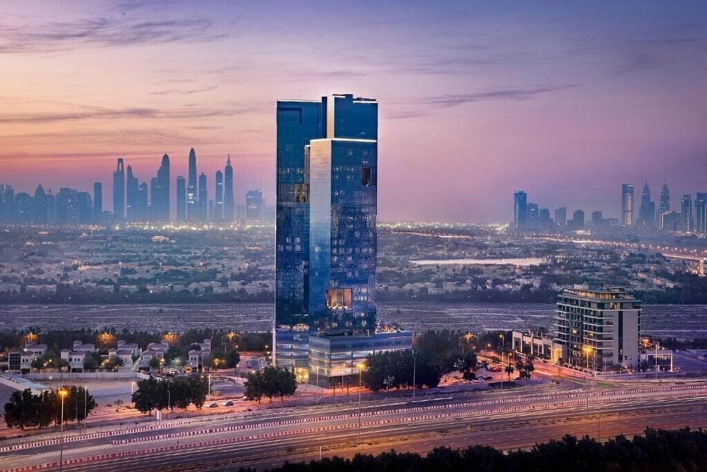 Картинка Local Dubai Jumeirah Village Triangle 4*