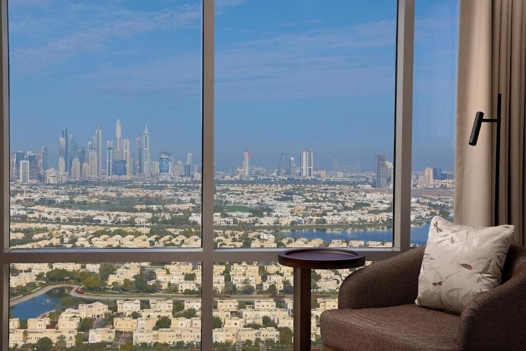 Апартаменты Local Dubai Jumeirah Village Triangle 4*