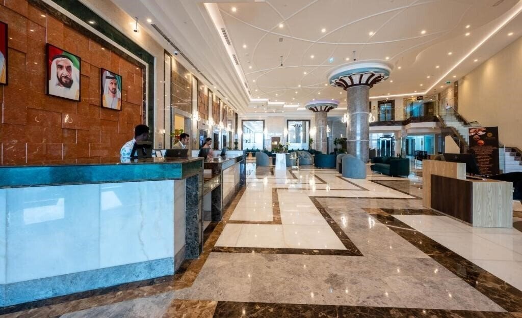 Территория Sea Point Hotel (ex. Park Regis by Prince Dubai Islands) 4*