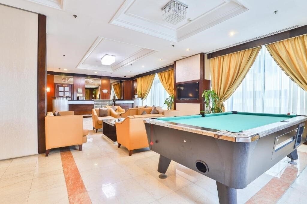 Вид Hallmark Hotel 4*