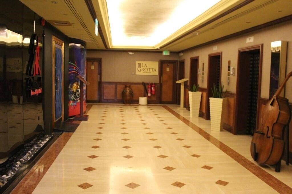 Панорама Al Khaleej Palace Deira Hotel (ex. Al Khaleej Palace Hotel, Al Khaleej Plaza Hotel) 4*