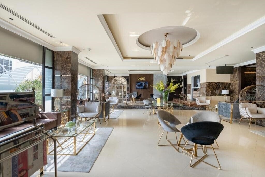 Вид Al Khaleej Palace Deira Hotel (ex. Al Khaleej Palace Hotel, Al Khaleej Plaza Hotel) 4*