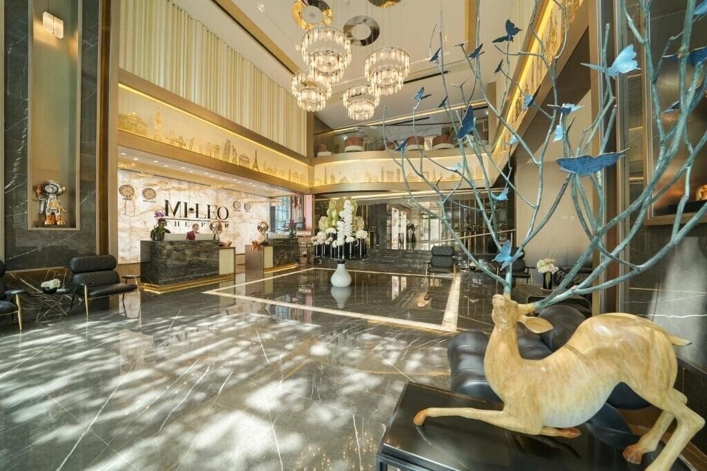 Готель Mileo The Palm 5*