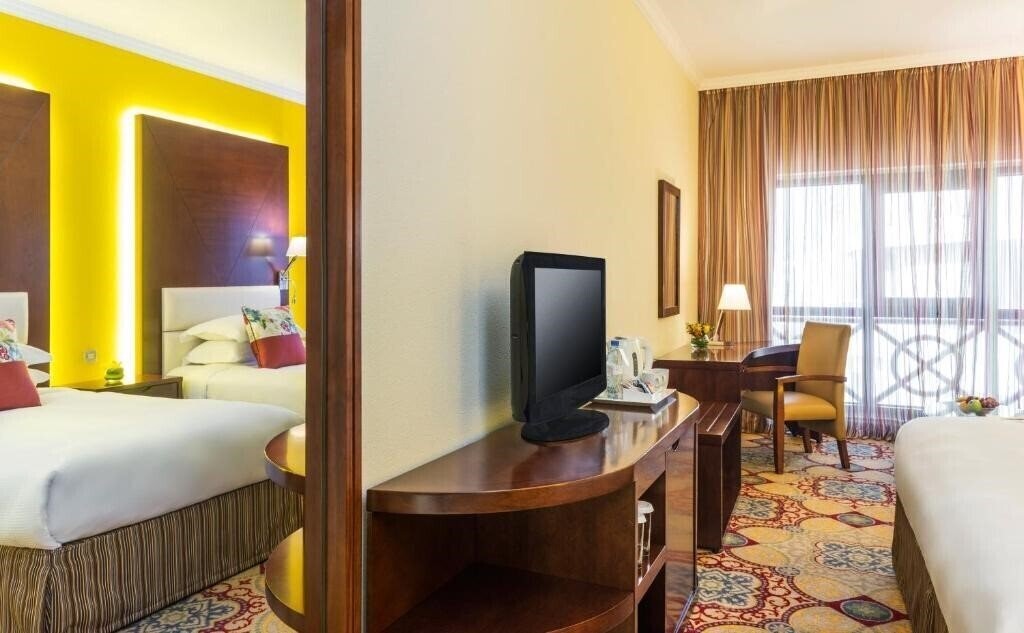 Панорама Coral Dubai Deira Hotel 4*