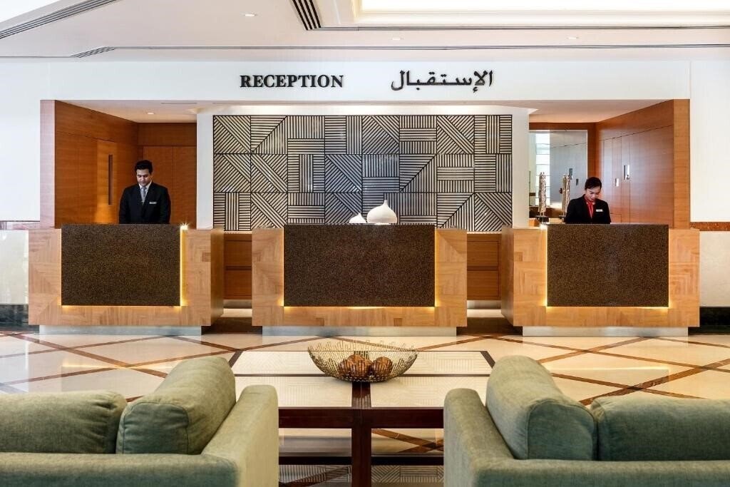 Территория Coral Dubai Deira Hotel 4*