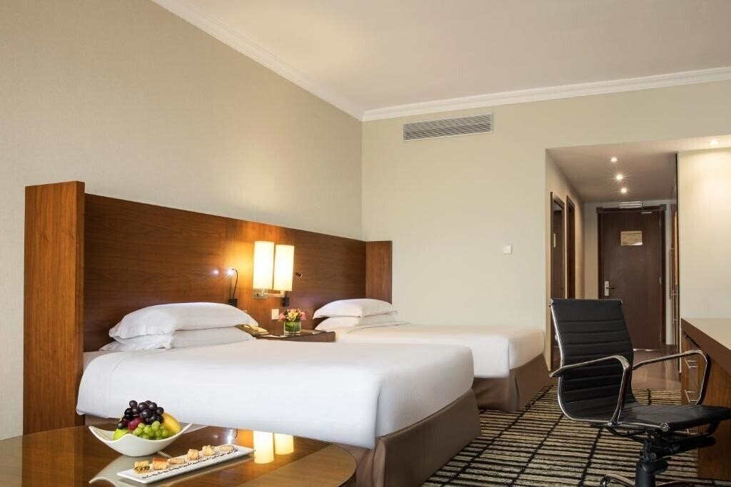 Панорама Jumeira Rotana 4*