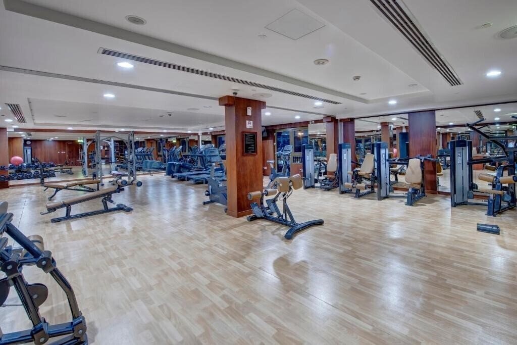 Апартаменты Metropolitan Hotel 4*