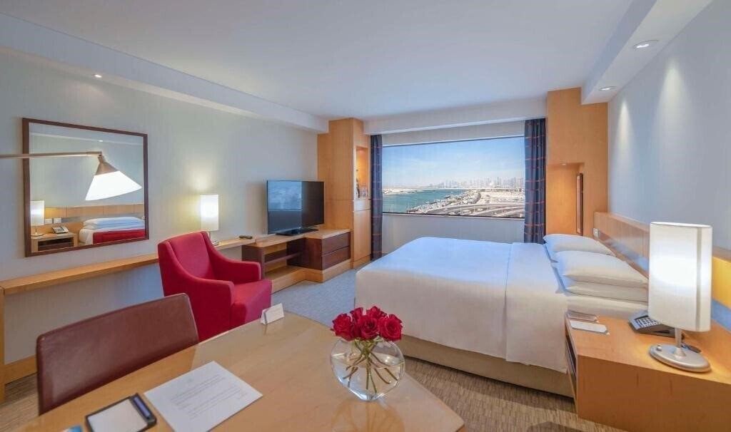 Панорама Hyatt Regency Dubai (ex. Hyatt Regency, Hyatt Regency Dubai Corniche) 5*