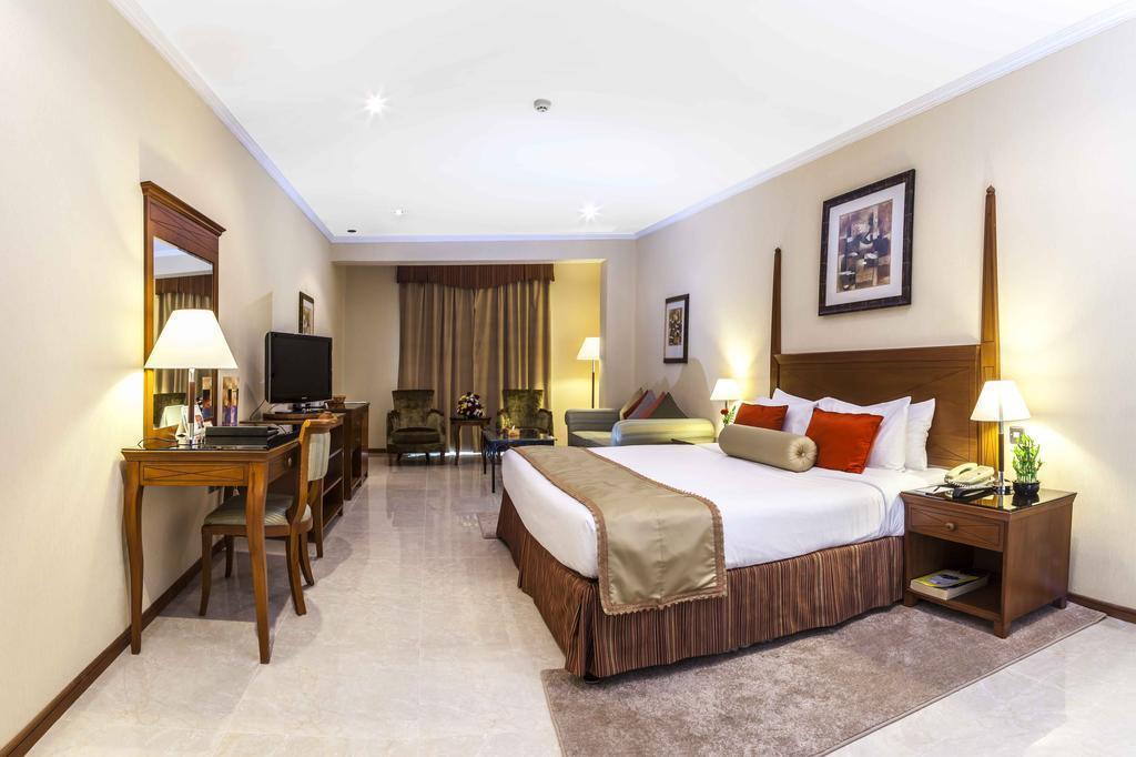 Изображение The Country Club Hotel 4*