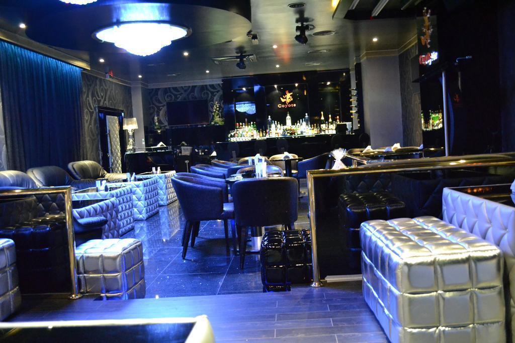 Отель The Country Club Hotel 4*