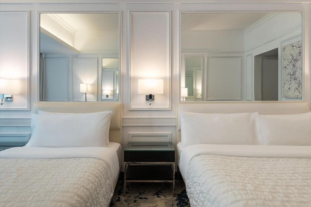 Панорама Le Royal Meridien Mina Seyahi Beach Resort 5*