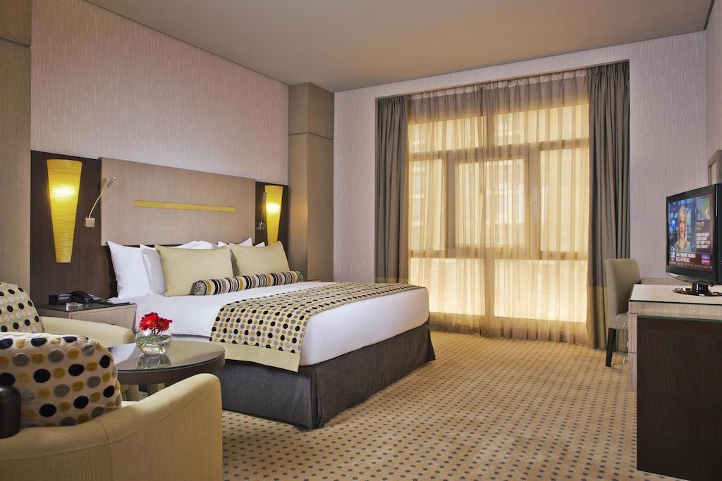 Вид Time Grand Plaza Hotel 4*