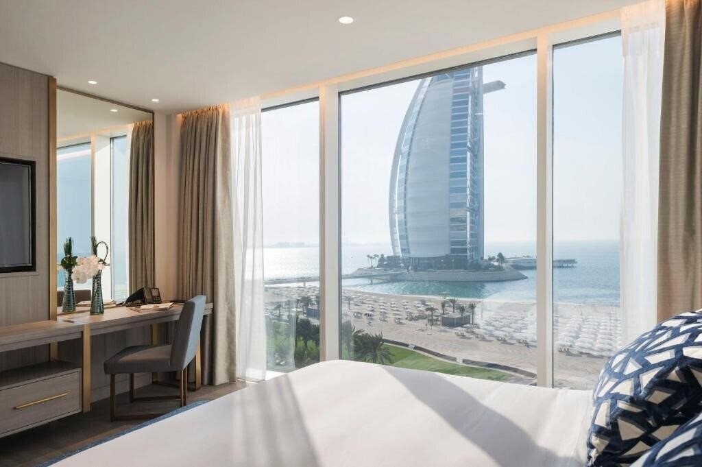 Фото Jumeirah Beach Hotel 5*