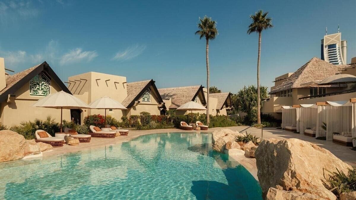 Апартаменти Jumeirah Beach Hotel (ex. Beach Hotel, Jumeirah Beach Hotel & Beit Al Bahar Villas) 5*