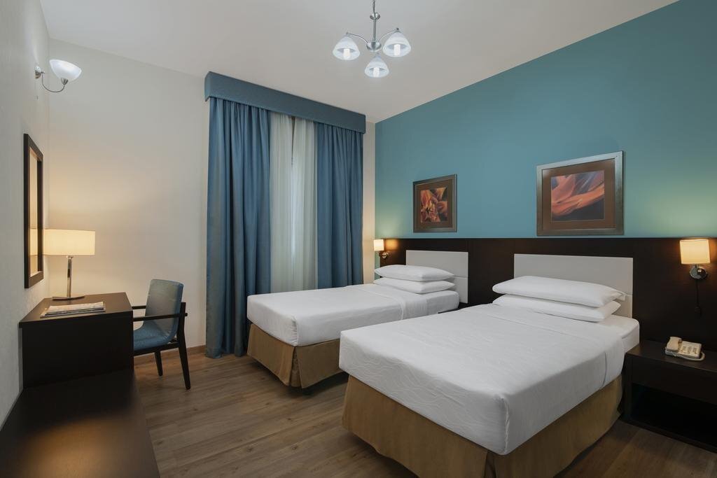 Вид TIME Topaz Hotel Apartment апартаменты