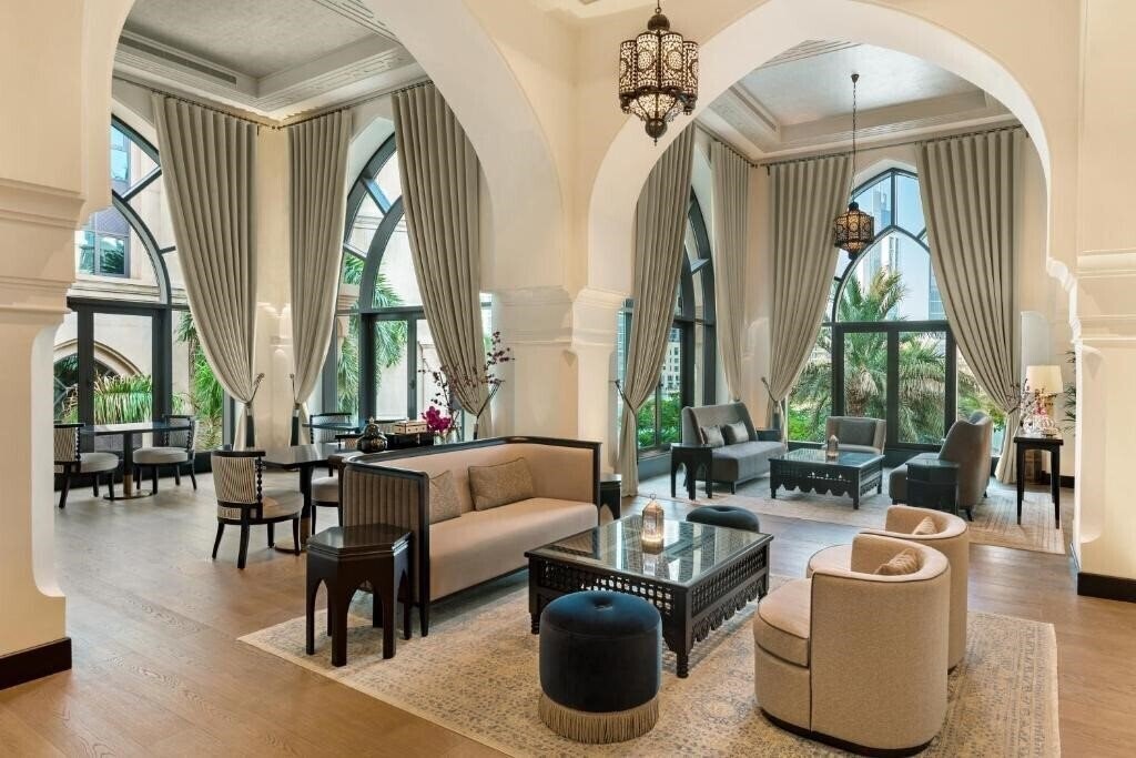 Картинка Palace Downtown 5*