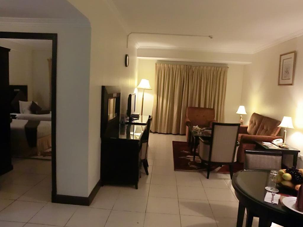 Территория Al Nakheel Hotel Apartments апартаменты