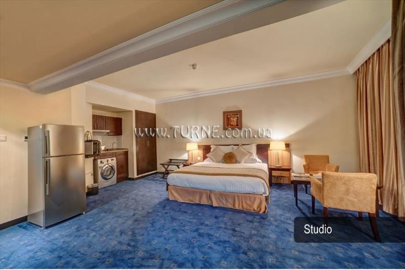 Панорама Skyline Hotel Apartments 3*